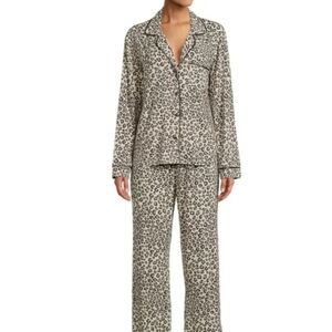 Sealy NWT Leopard Print Pajama Set